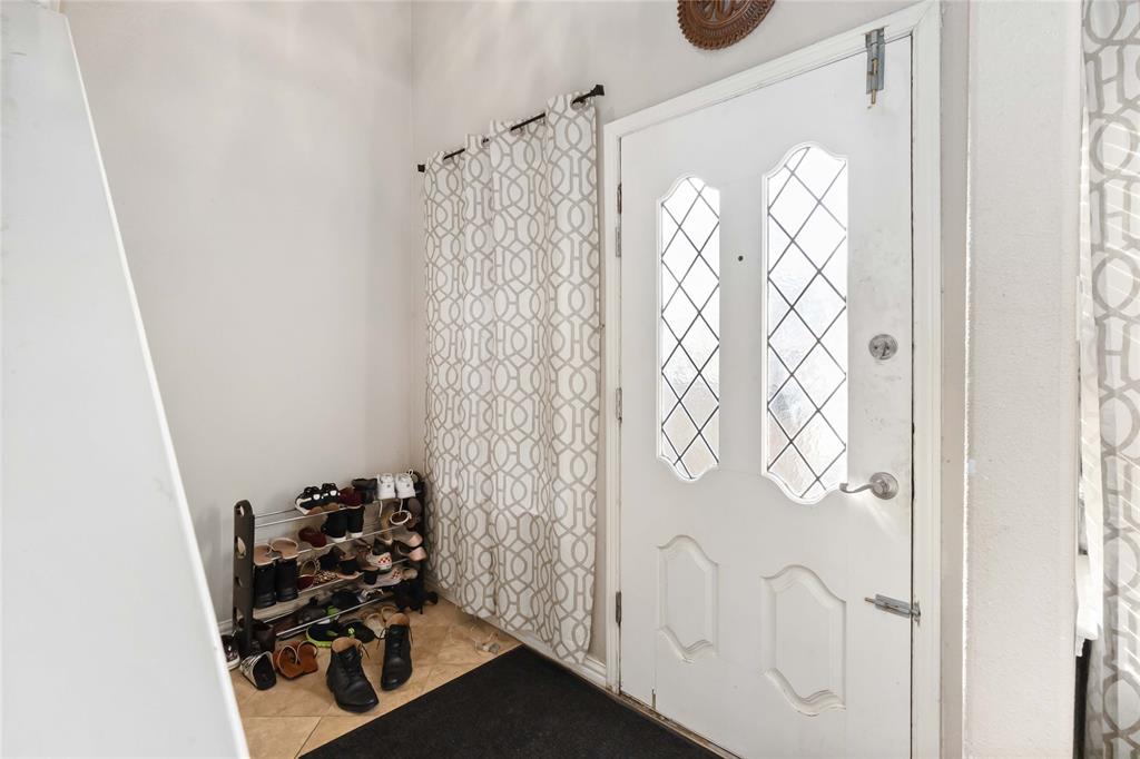 617 Towne House Lane