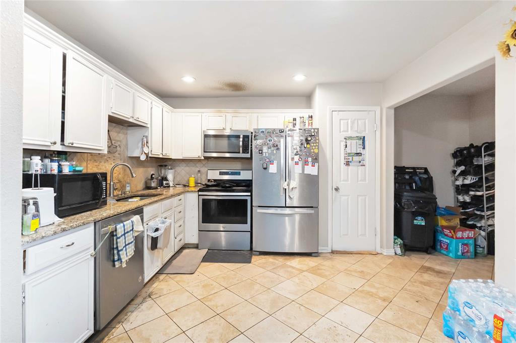 Woodhaven Twnhs Rev - Residential