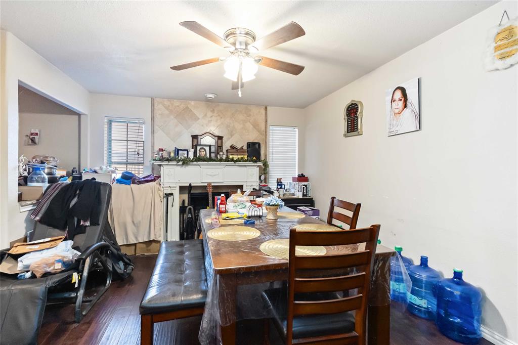 Woodhaven Twnhs Rev - Residential