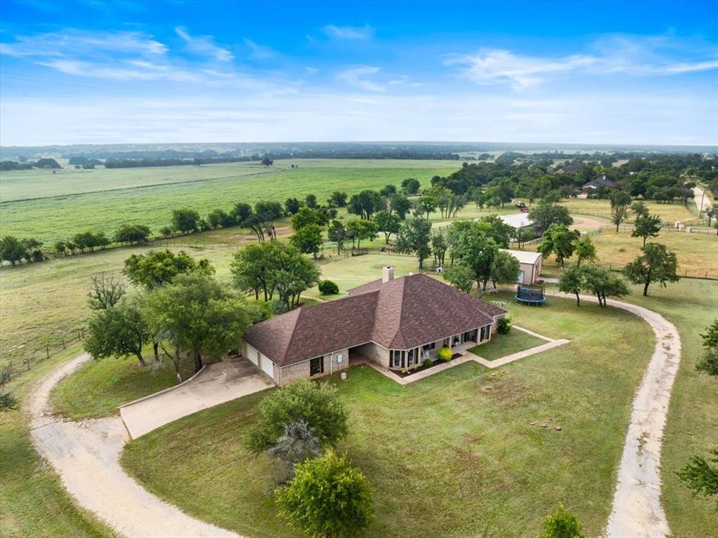 719 Private Road 897