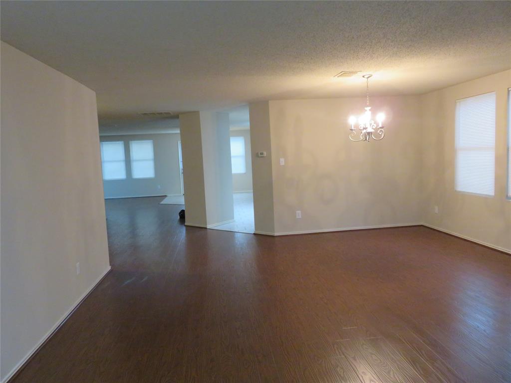 8406 Paxton Run Court