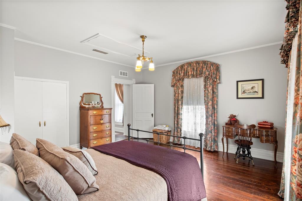 Original Town Of Lancaster - Residential