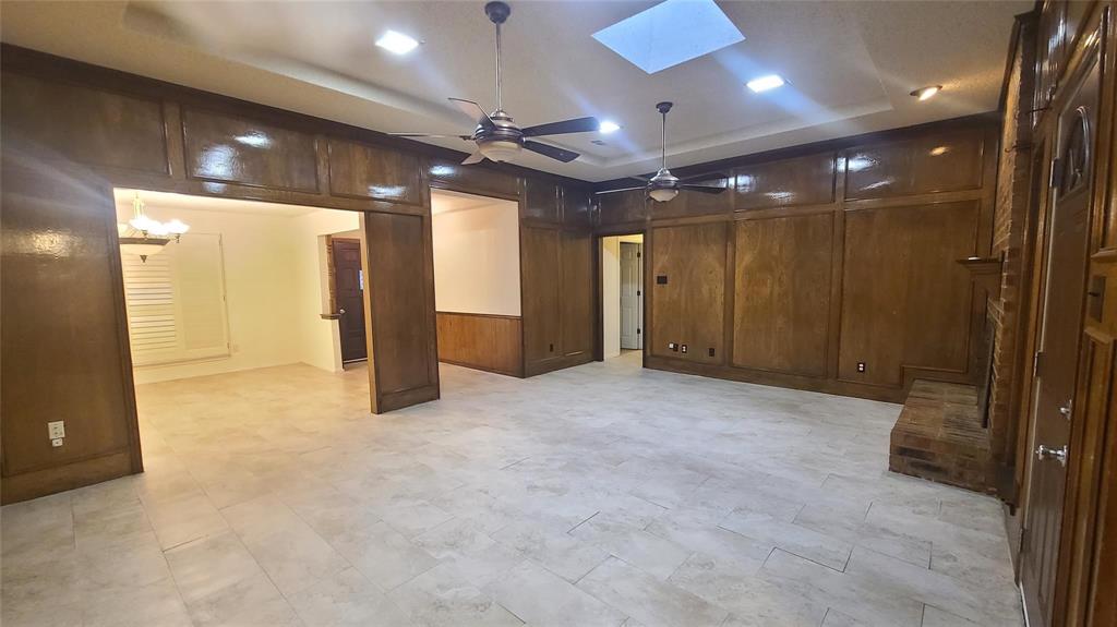 2728 Cross Bend Road