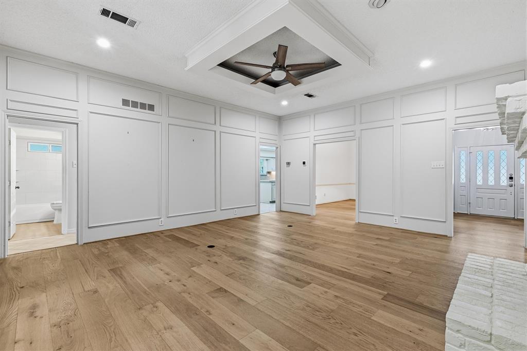 6737 Lake Shore Drive