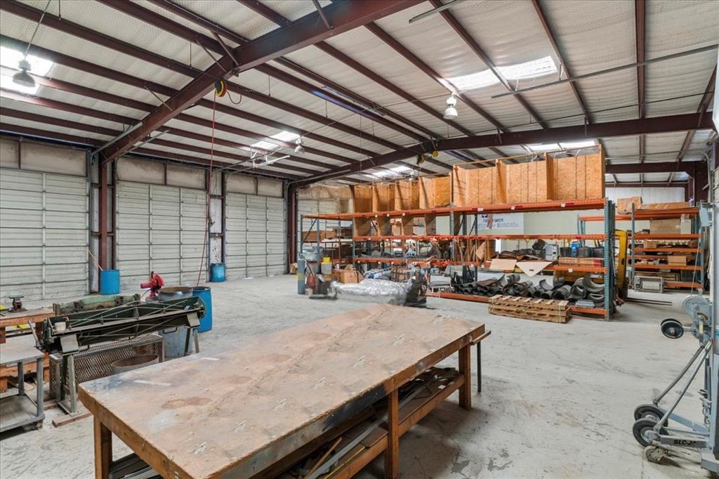 Corsicana - Commercial Sale