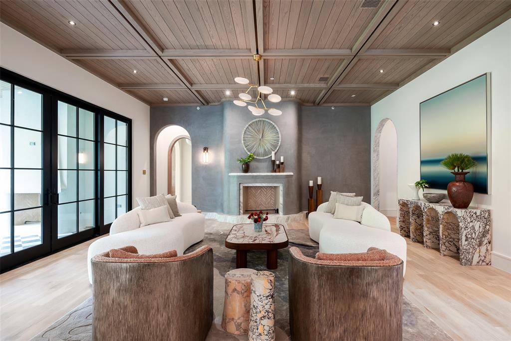 Waggoner Place - Residential