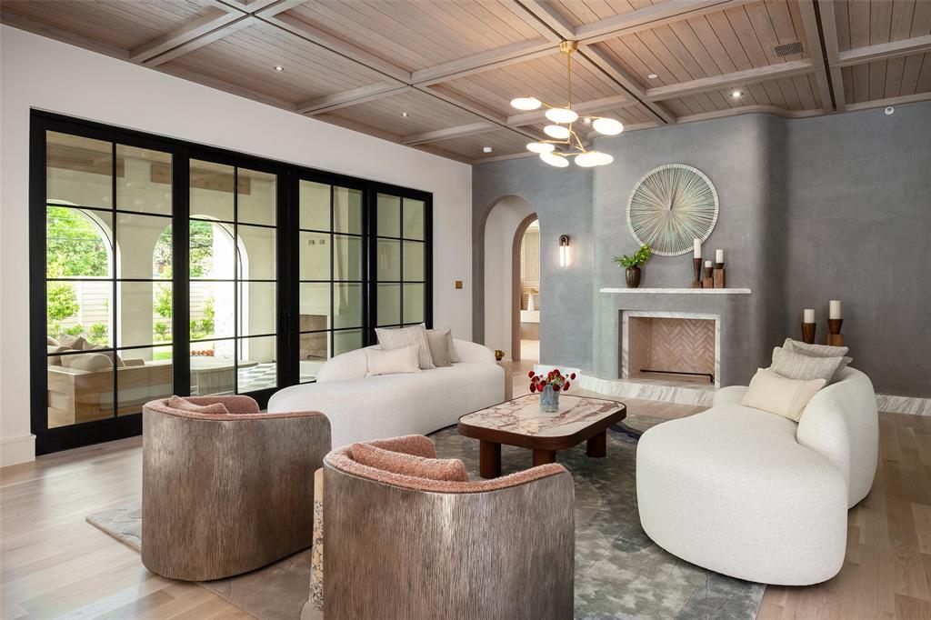 Waggoner Place - Residential