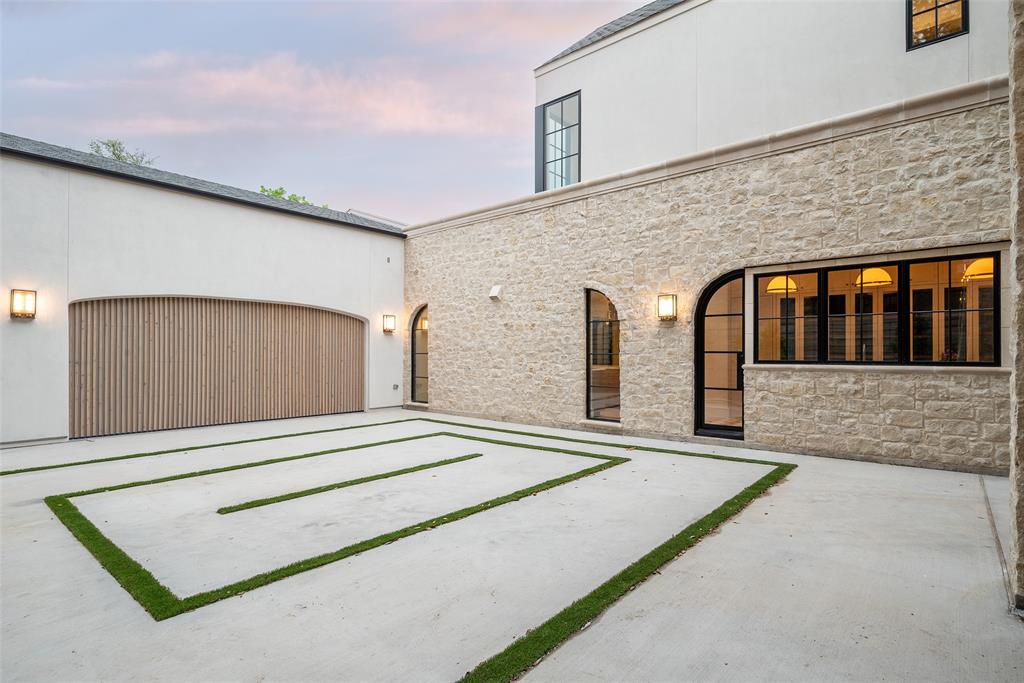 Waggoner Place - Residential