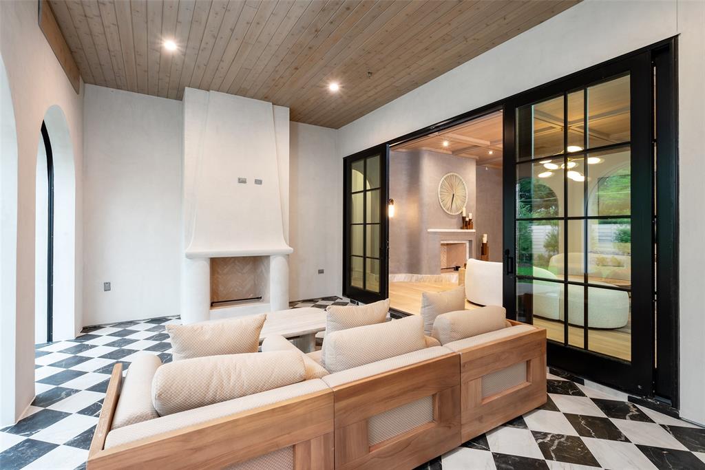 Waggoner Place - Residential