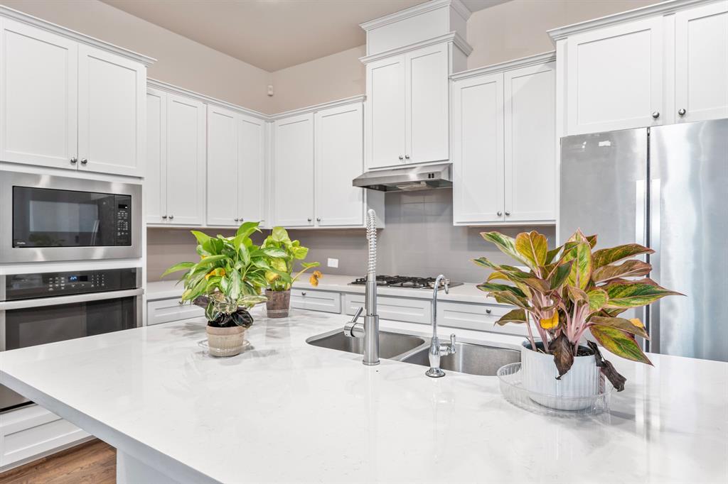 Riverset Ph 1 - Residential Lease