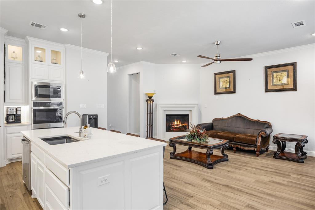 Lakes of River Trls East - Residential