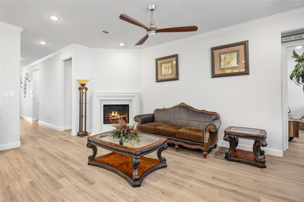 Lakes of River Trls East - Residential