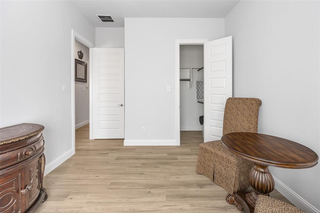 Lakes of River Trls East - Residential