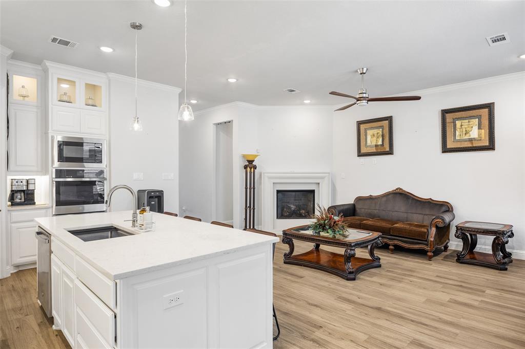 Lakes of River Trls East - Residential