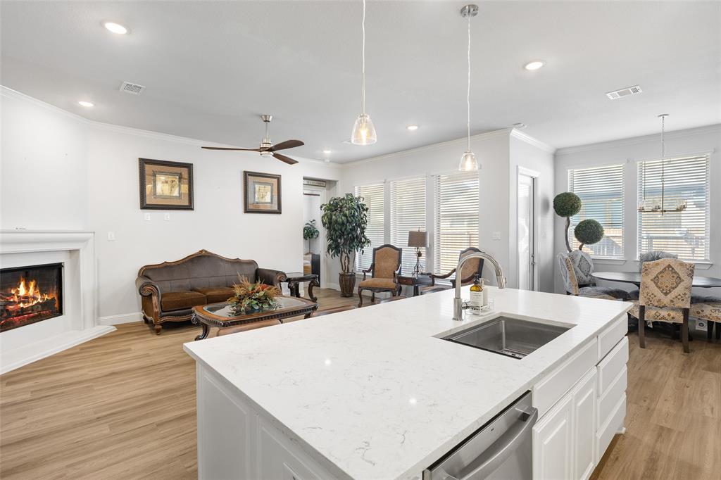 Lakes of River Trls East - Residential