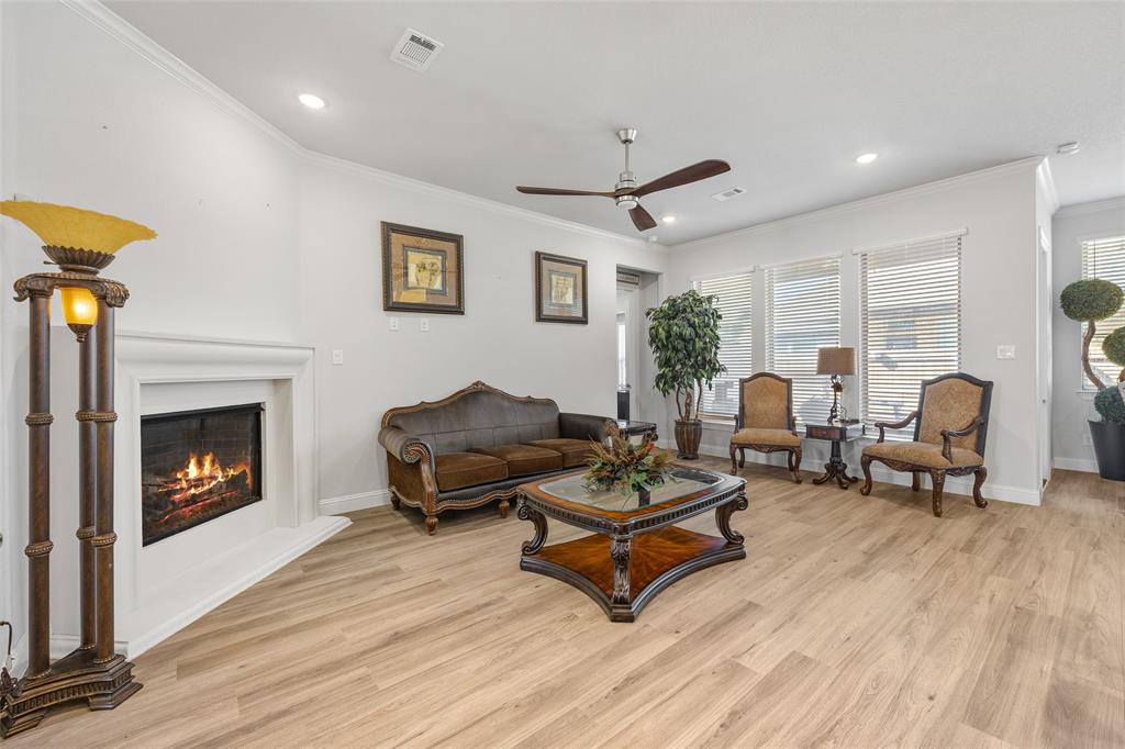 Lakes of River Trls East - Residential