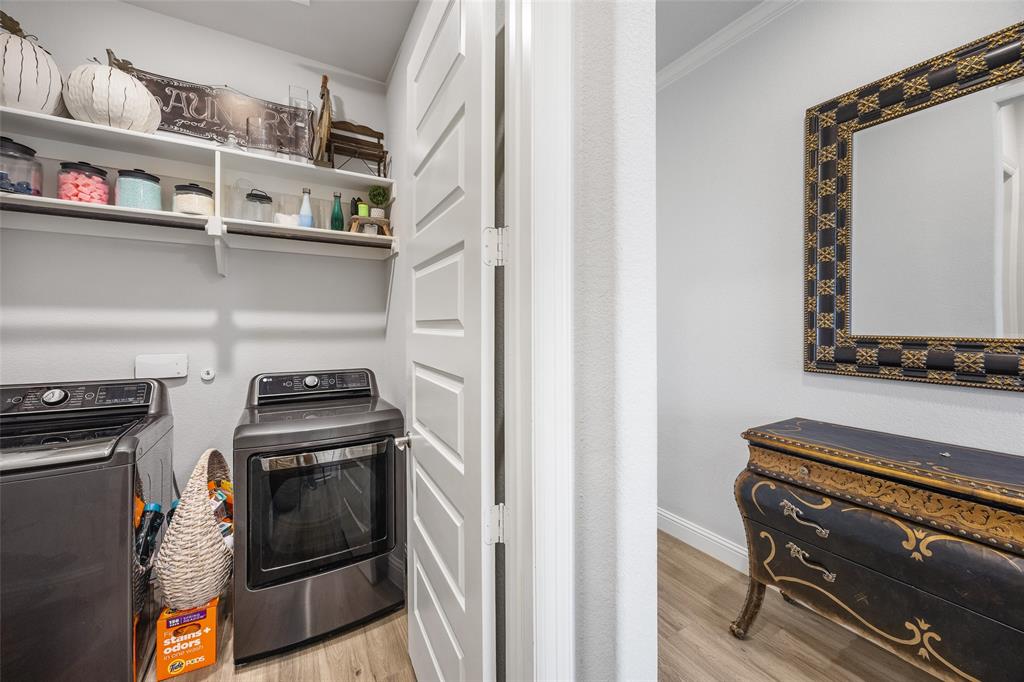 Lakes of River Trls East - Residential