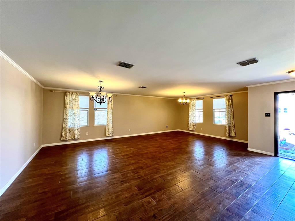 608 Marbury Way