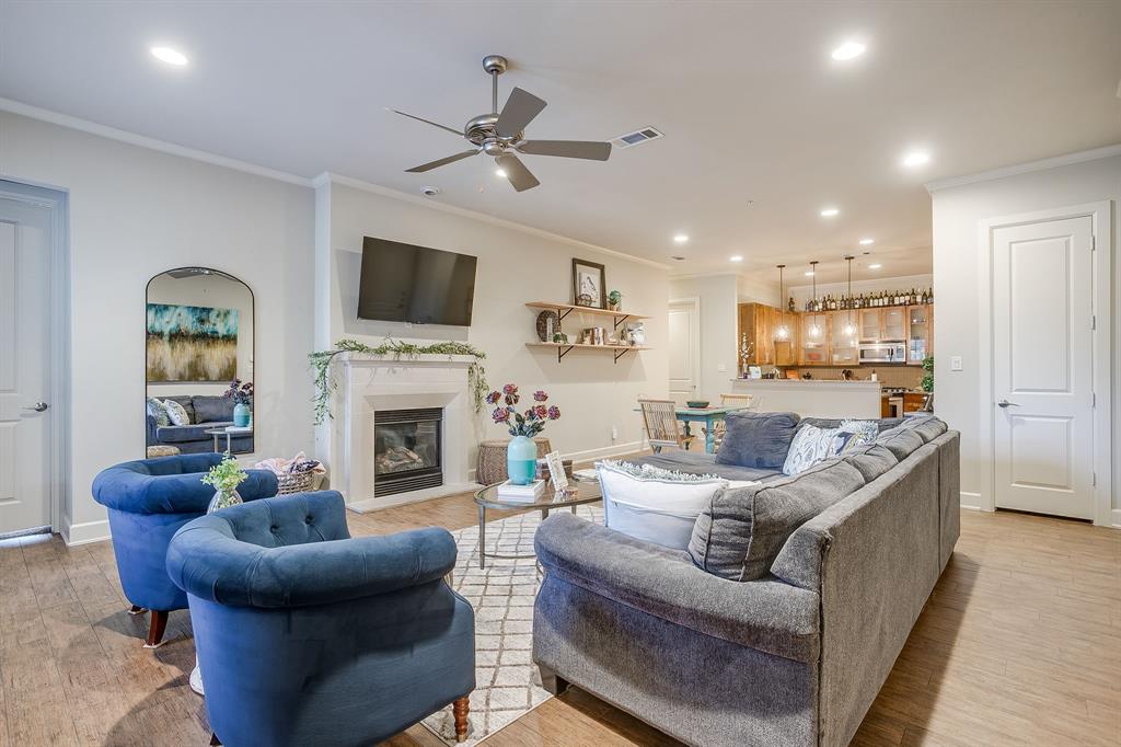 Sandage Condo - Residential