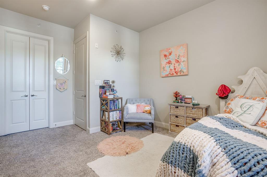 Sandage Condo - Residential