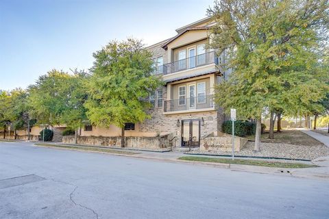2800 Sandage Avenue 105 Fort Worth TX 76109