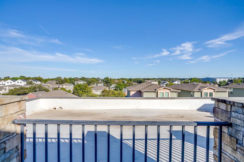 Sandage Condo - Residential