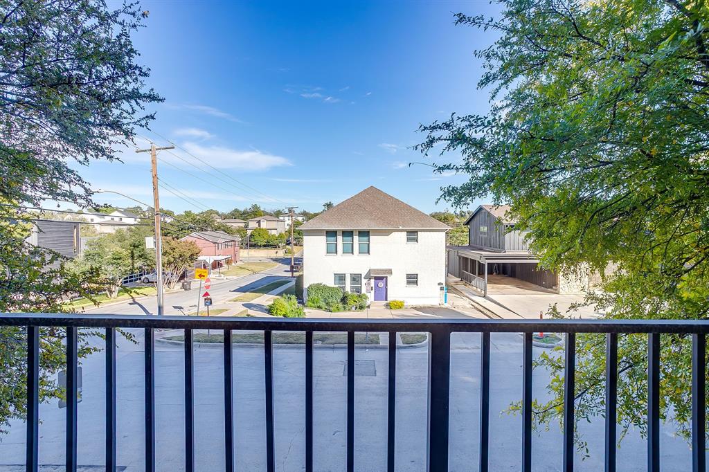 Sandage Condo - Residential