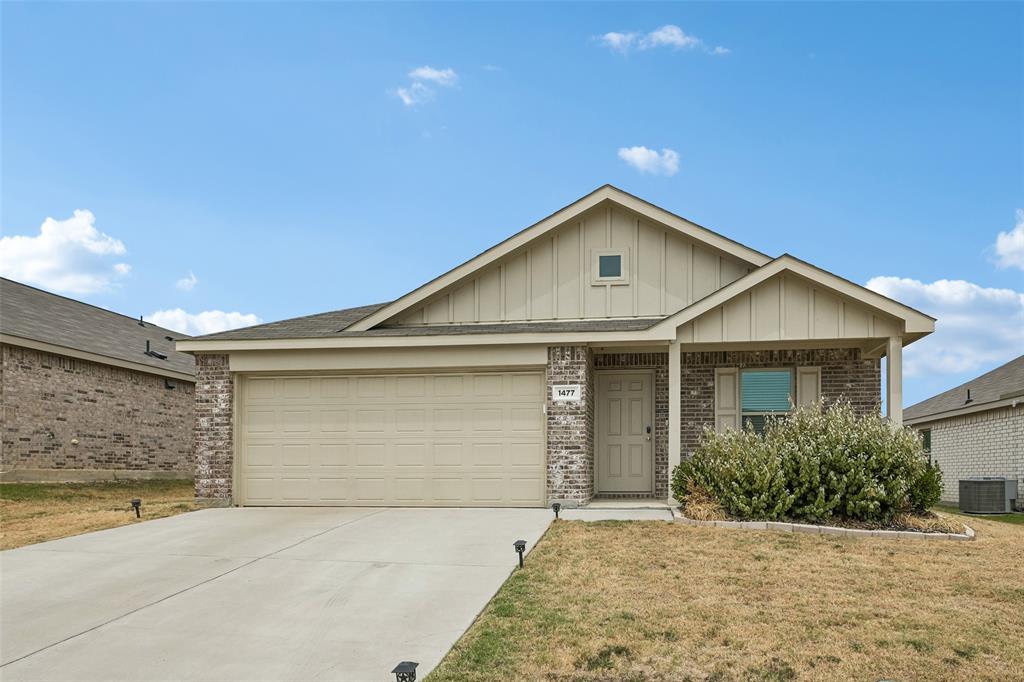 1477 Yachtclub Drive