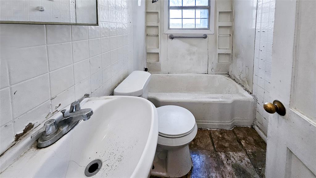 Buhlers Add 02 Instl - Residential