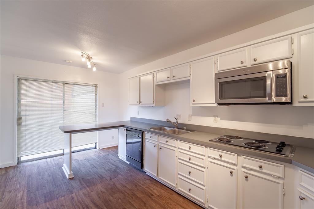 Crest Meadow Estates - Residential