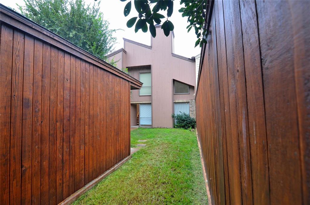 Crest Meadow Estates - Residential