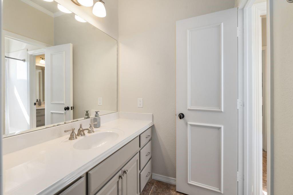 Stoneleigh Ph One - Residential Lease