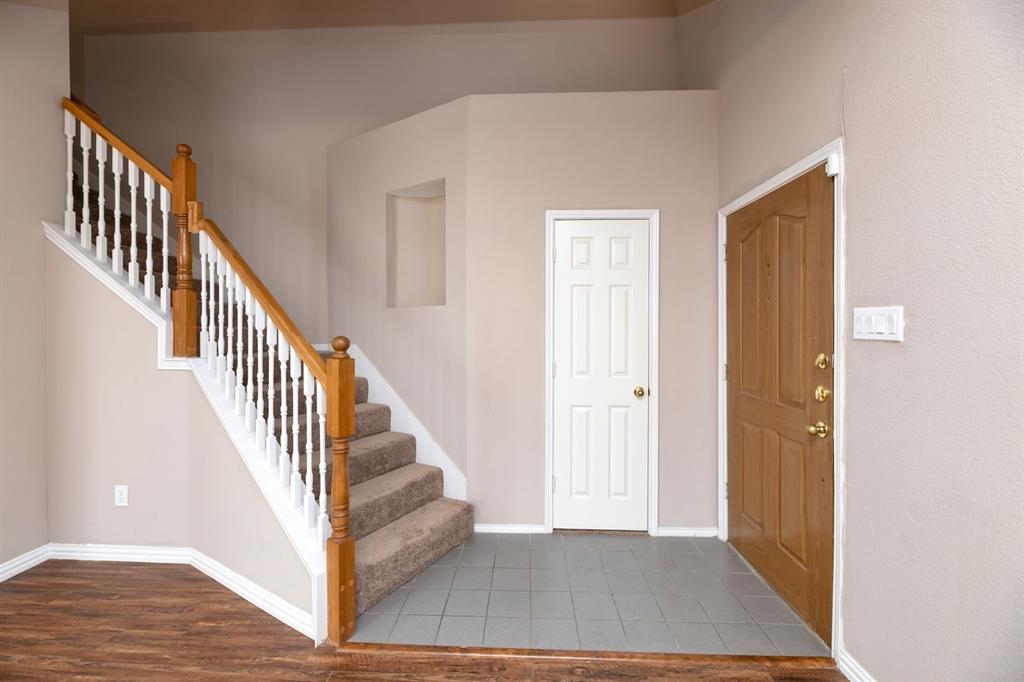 3225 Cornflower Drive