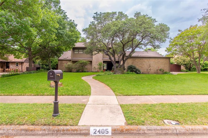 Beautifully maintained 4-bedroom home on a scenic golf course lot in highly sought-after Richardson ISD, just moments from Sherrill Park Golf Course. Surrounded by mature trees and lush landscaping, this property offers a rare blend of privacy, space, and sweeping views.

The terraced backyard is a true retreat, featuring a pool, expansive decking, and a private patio overlooking nearly half a mile of golf course scenery, ideal for relaxing or entertaining.

Inside, enjoy spacious light-filled interiors with vaulted ceilings, generous room sizes, and an open flow. The formal living area is highlighted by a brick fireplace with custom built-ins, while a wet bar adds convenience for hosting guests. Expansive windows and seven skylights bring in abundant natural light throughout the home.

Recent improvements include rear-facing windows, Hardie board siding and exterior paint (2023), and an impact-resistant roof (2016). Additional features include epoxy garage flooring, Bluetooth-enabled garage door opener, oversized garage with room for two cars plus a golf cart, and gated rear parking.

Residents enjoy a vibrant neighborhood with year-round community events and preferred tee times at the golf course. Conveniently located near shopping, dining, Historic Downtown Plano, and the Eisemann Center.

A rare opportunity to own a private golf course retreat in a prime location.