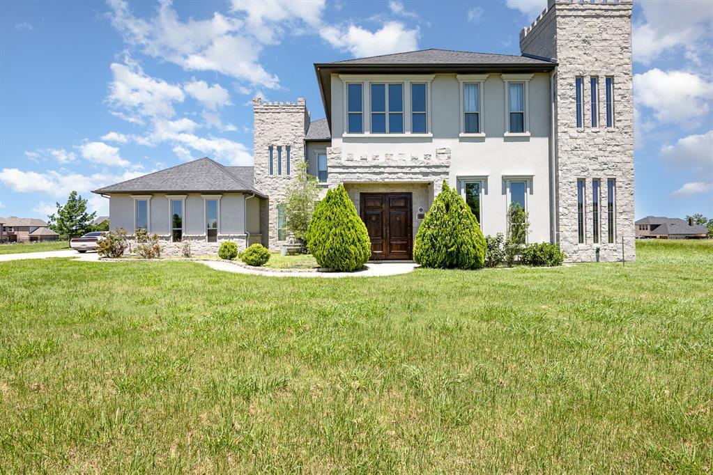 4455 Lake Breeze Drive