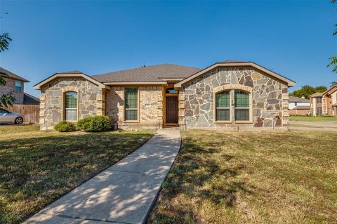 923 Blue Quail Run Glenn Heights TX 75154