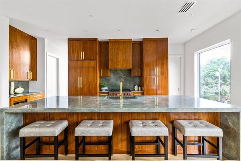 3909 Hawthorne Avenue 101 Dallas TX 75219