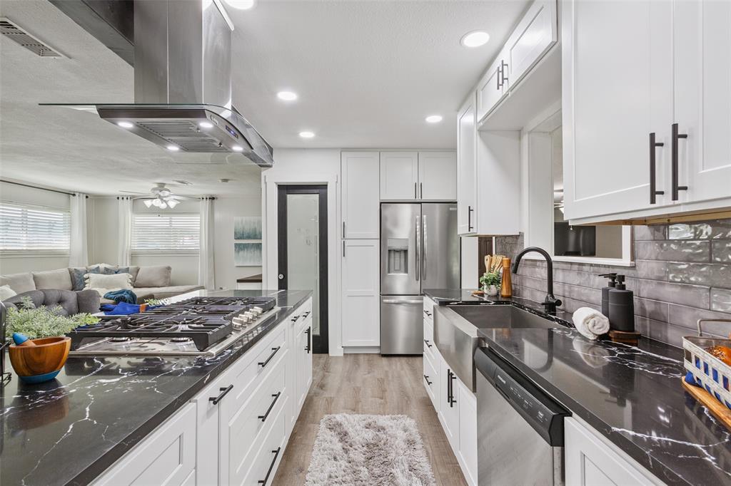 Mooney Village - Residential