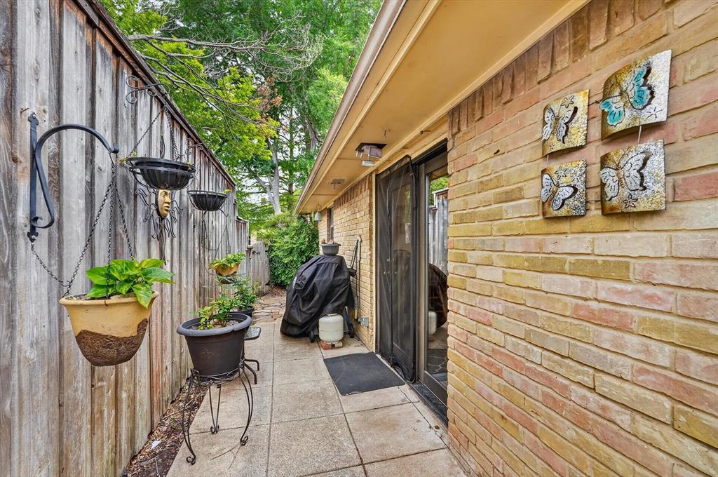 Prestonwood - Residential
