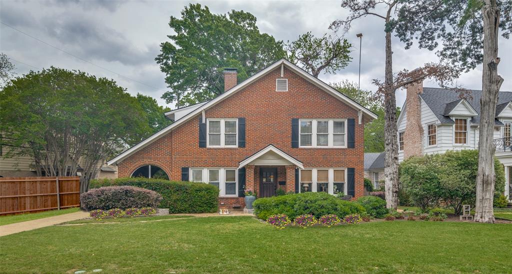 1124 S Canterbury Court