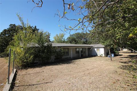 7007 Smithfield Road North Richland Hills TX 76182