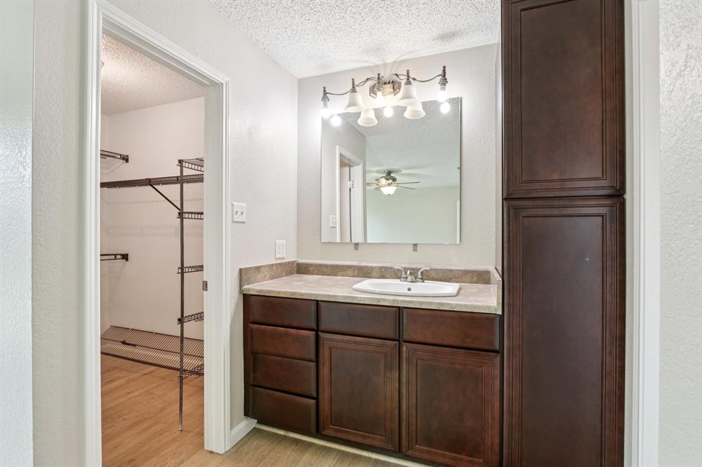 Turf Club Estates Add - Residential