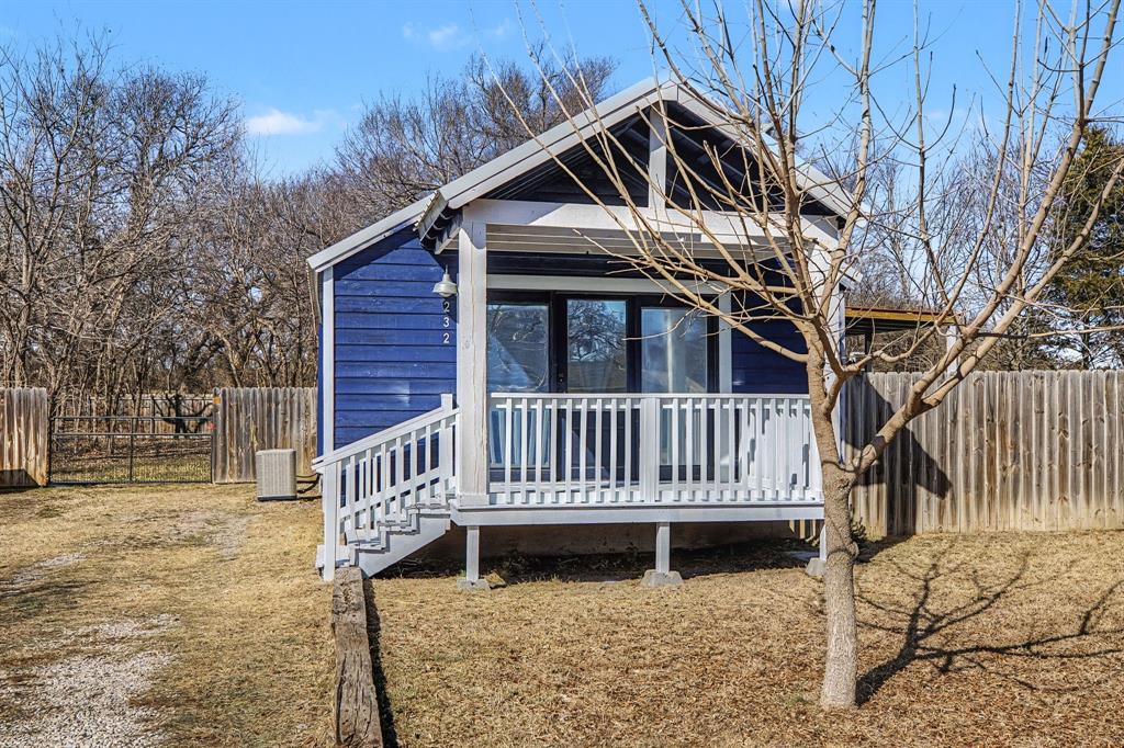 232 Spring Valley Circle