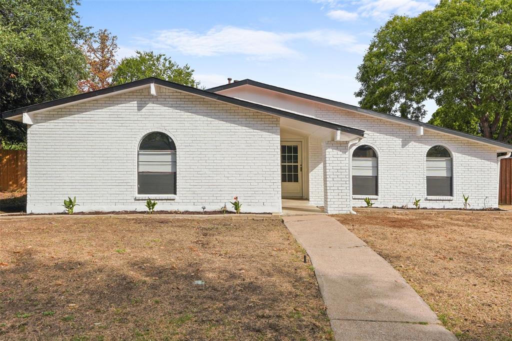 1515 Cherokee Trail