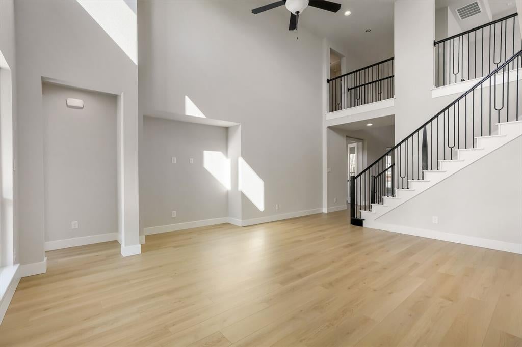 2613 Grinnel Drive