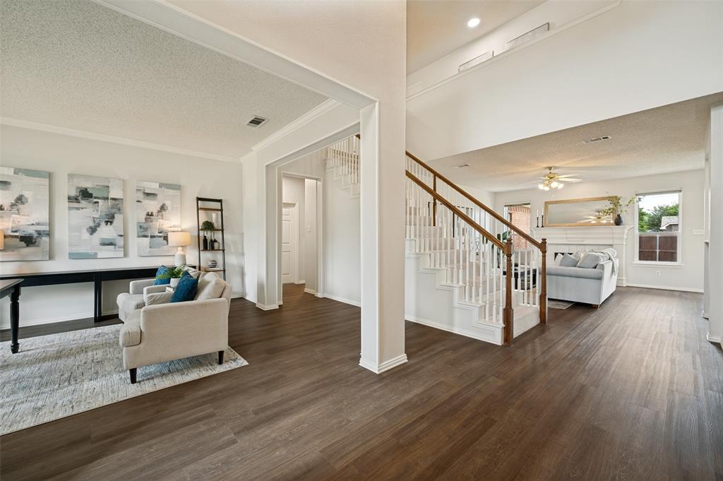 2901 Barksdale Drive