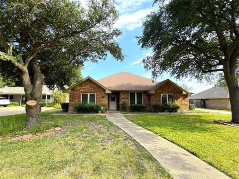 A home in Duncanville