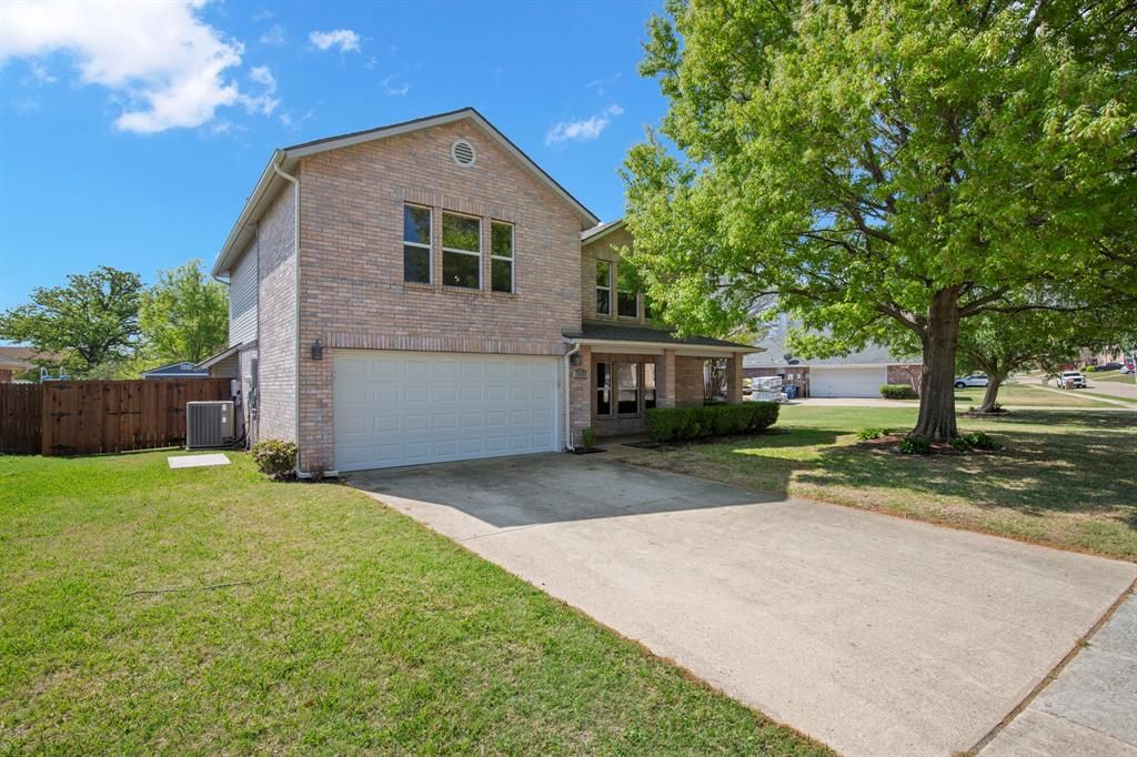 Photo of 2201 Driskell Lane, Corinth, TX 76210 (MLS # 21268794)