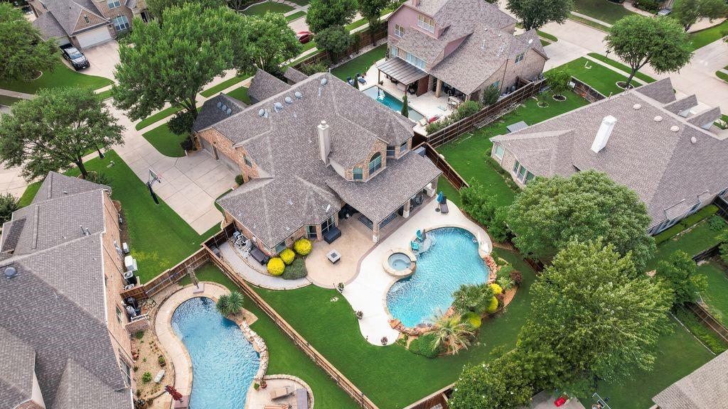2631 Lakebend Drive