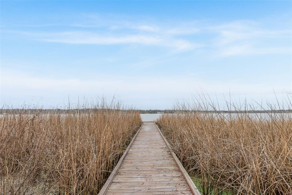 White Rock West Condo - Residential